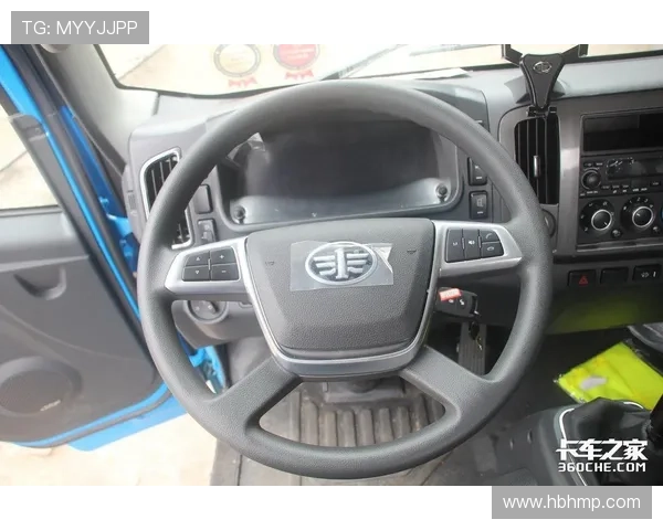 2.5升康明斯配小八挡变速箱,160马力新款解放J6F轻卡不简单